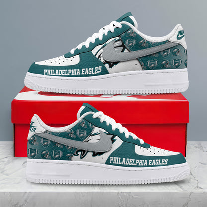 Philadelphia Eagles | Premium Gridiron Classic Low Top Shoes Nth26