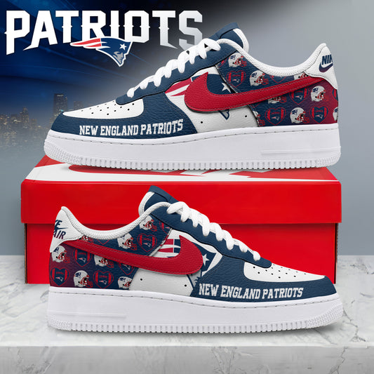 New England Patriots | Premium Gridiron Classic Low Top Shoes Nth1