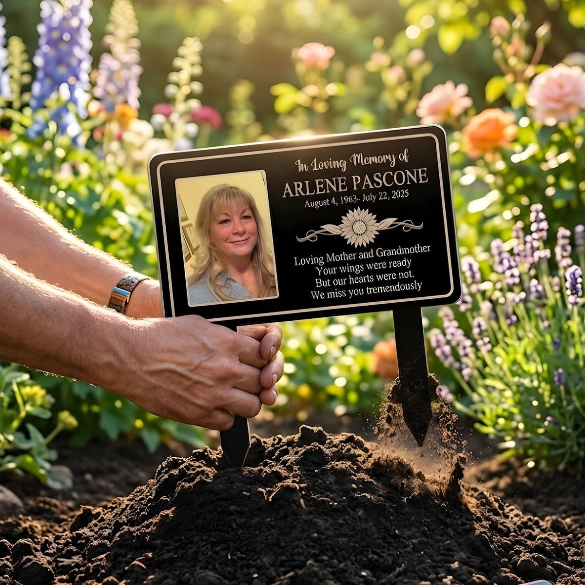 Personalized Photo Memorial Garden Stake – Custom Name Grave Marker Plaque, Sympathy Gift For Loss Of Mom Or Dad