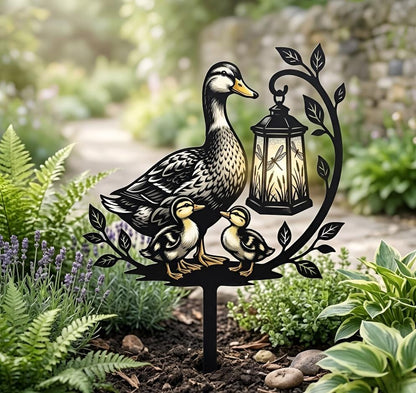 Duck Family Metal Garden Stake – Mother Duck And Ducklings Lantern Yard Art, Gift For Farmhouse Garden Decor
