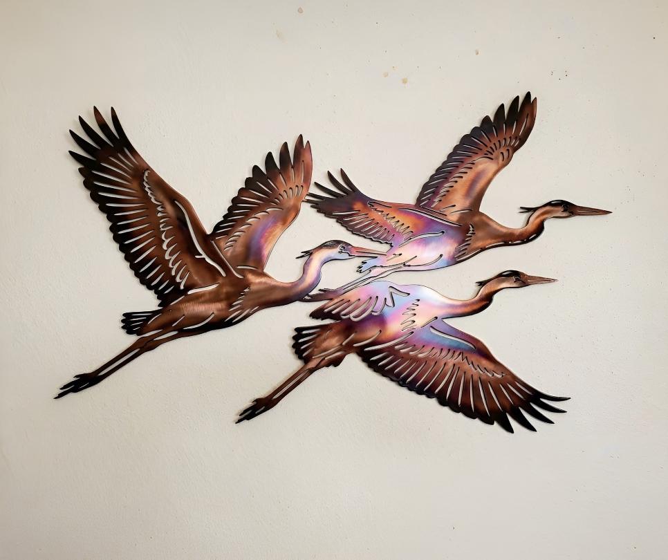Flying Crane Trio Metal Wall Art – Elegant Iridescent Bird Decor, Gift For Living Room Or Nature Lover