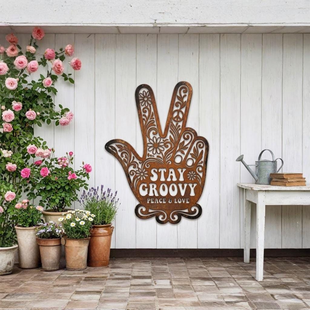 Stay Groovy Peace Sign Metal Wall Art – Rustic Hippie Hand Decor, Gift For Retro Or Boho Home