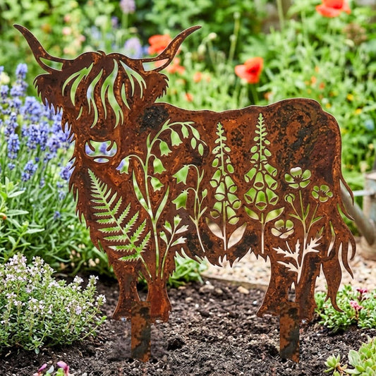 Highland Cow Rusted Metal Garden Statue – Floral Cutout Yard Art, Housewarming Gift