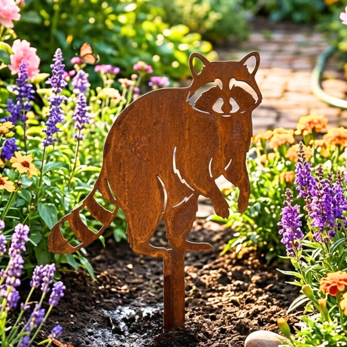 Rusted Raccoon Metal Garden Stake – Bandit Wildlife Yard Art, Gift For Garden Lover Or Country Home Decor